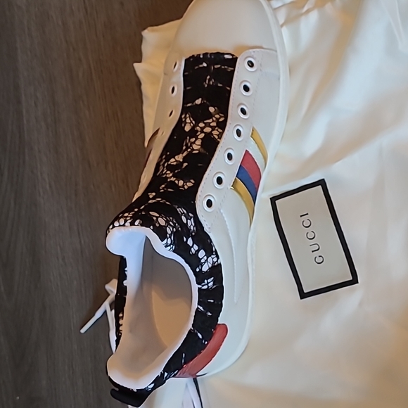 Gucci high top slide on sneakers shoes lace trim 35 1/2 NBW New - Picture 2 of 7